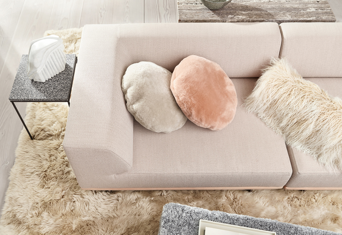 8900731-054-059-Felle-2a